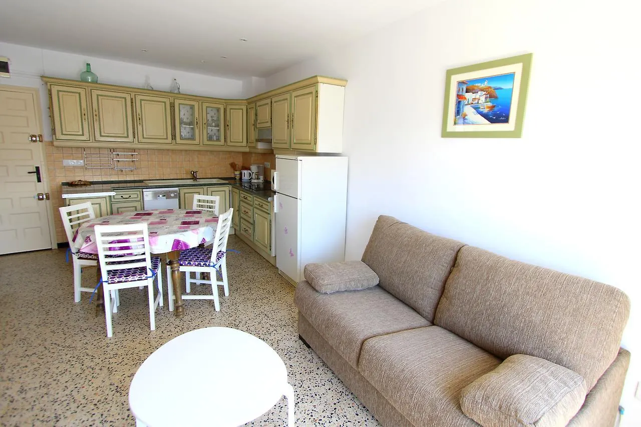Leon Inmo Apartment Bellevue - 10487 Empuriabrava Spain